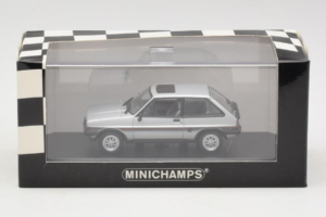 Ford Fiesta XR2 Silber Minichamps 1:43 400085160 Metall — Bild 4 von 4