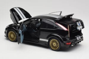 Ford Focus RS LM Classic Edition Panther Black 1966 Ford Mk II Tribute Minichamps 1:18 100080066 Metall — Bild 5 von 8