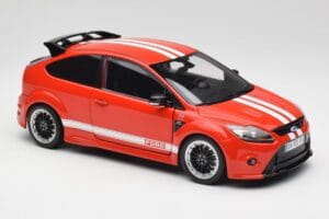 Ford Focus RS LM Classic Edition Race Red 1967 Ford Mk IV Tribute Minichamps 1:18 100080067 Metall — Bild 6 von 8
