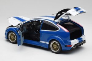 Ford Focus RS Mk2 LM Classic Blau Capri RS2600 Tribute Minichamps 1:18 100080072 Metall — Bild 5 von 8