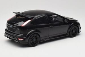 Ford Focus RS Mk2 Matte Black Minichamps 1:18 100080000 Metall — Bild 3 von 8