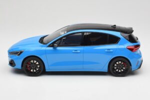 Ford Focus ST Edition Mk4 Azure Blue Otto 1:18 OT1186 Resin — Bild 3 von 6