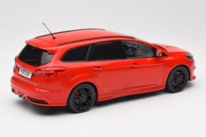 Ford Focus ST Turnier Mk3 Race Red MCG 1:18 MCG18466 Metall — Bild 2 von 6