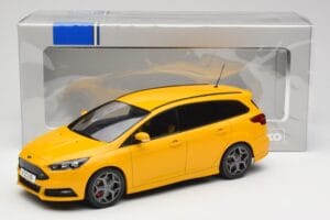 Ford Focus ST Turnier Mk3 Gelb MCG 1:18 MCG18464 Metall — Bild 6 von 6