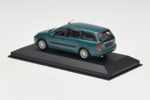 Ford Focus Mk1 Turnier Grün Minichamps 1:43 FOCUS003 Metall — Bild 3 von 5