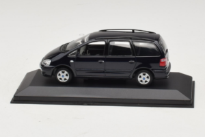 Ford Galaxy Mk2 Schwarz Minichamps 1:43 GALAXY002 Metall