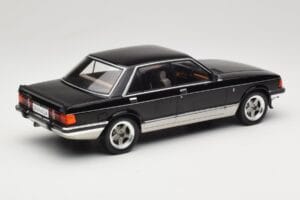 Ford Granada Mk2 2.8 Injection Gray Metallic MCG 1:18 MCG18536 Metall — Bild 2 von 6