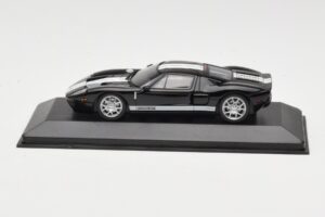 Ford GT Schwarz Minichamps 1:43 400084204 Metall
