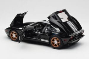 Ford GT Schwarz Mit Weißen Streifen AUTOart 1:18 73023 Metall — Bild 5 von 8