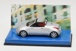 Ford Ka Cabriolet Silber Minichamps 1:43 403086434 Metall