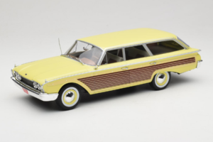 Ford Country Squire Gelb MCG 1:18 MCG18048 Metall