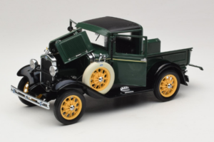 Ford Model A Pickup Valley Green Motor City 1:18 40003 Metall — Bild 2 von 8
