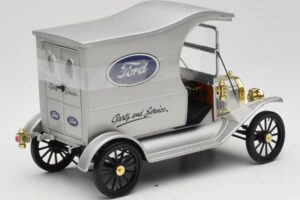 Ford Model T Delivery Truck Silber Eagle Collectibles 1:18 430600 Metall — Bild 2 von 6