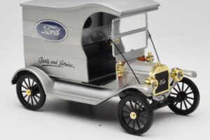Ford Model T Delivery Truck Silber Eagle Collectibles 1:18 430600 Metall — Bild 4 von 6