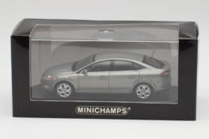 Ford Mondeo Mk3 Sedan Grau Metallic Minichamps 1:43 IND403086003 Metall — Bild 4 von 4