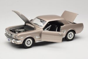 Ford Mustang 1964 1/2 Silber Mira 1:18 6127 Metall — Bild 2 von 8