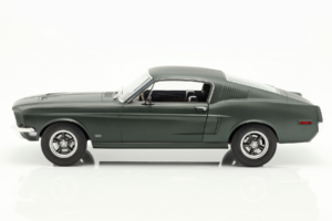 Ford Mustang Fastback Satin Green Metallic Norev 1:12 122702 Metall — Bild 3 von 5