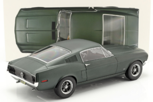 Ford Mustang Fastback Satin Green Metallic Norev 1:12 122702 Metall — Bild 4 von 5