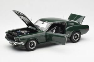 Ford Mustang GT Bullitt Grün AUTOart 1:18 72812 Metall — Bild 2 von 8