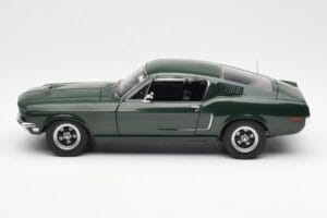 Ford Mustang GT Bullitt Grün AUTOart 1:18 72812 Metall — Bild 4 von 8