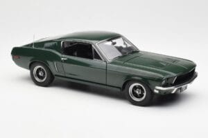 Ford Mustang GT Bullitt Grün AUTOart 1:18 72812 Metall — Bild 6 von 8