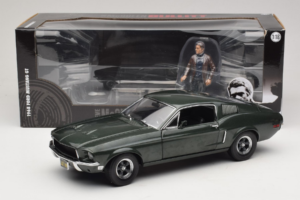 Ford Mustang GT Bullitt mit Steve McQueen Figur Greenlight 1:18 12885 Metall — Bild 8 von 8