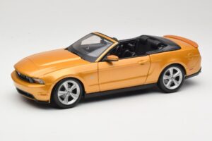 Ford Mustang GT S197 Cabriolet Gold Maisto 1:18 31158 Metall