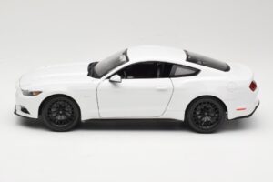 Ford Mustang GT S550 Weiß Maisto 1:18 31197 Metall — Bild 4 von 8