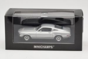 Ford Mustang GT Silber Minichamps 1:43 FORD001 Metall — Bild 4 von 4