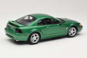 Ford Mustang GT SN95 Grün Maisto 1:18 50326 Metall — Bild 3 von 8