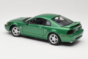 Ford Mustang GT SN95 Grün Maisto 1:18 50326 Metall — Bild 7 von 8