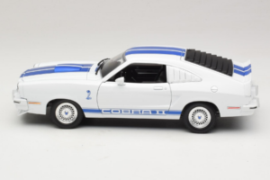 Ford Mustang II Cobra II Charlie's Angels Movie Greenlight 1:18 12880 Metall — Bild 4 von 8