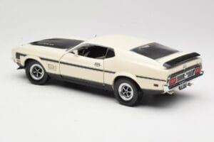 Ford Mustang Mach 1 Weiß Sun Star 1:18 3602 Metall — Bild 7 von 8