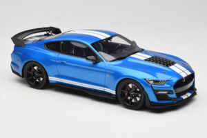 Ford Mustang Shelby GT500 S550 Blau GT Spirit 1:18 GT268 Resin — Bild 4 von 6