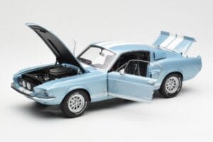 Ford Mustang Shelby GT500 Hellblau Metallic Mit Weißen Streifen AUTOart 1:18 72907 Metall — Bild 2 von 8