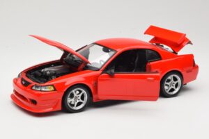 Ford Mustang SVT Cobra R SN95 Rot Maisto 1:18 531872 Metall — Bild 2 von 8