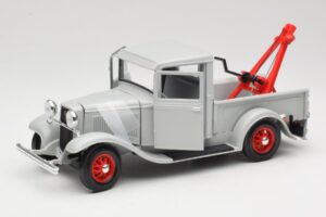Ford Pick-Up Wrecker Grau Road Signature 1:18 92257 Metall — Bild 2 von 8