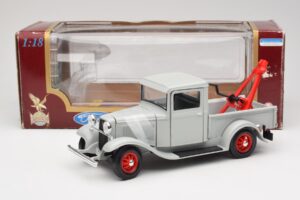 Ford Pick-Up Wrecker Grau Road Signature 1:18 92257 Metall — Bild 8 von 8
