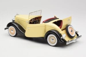 Ford Roadster Dearborn Yellow Solido 1:18 8008 Metall — Bild 5 von 8