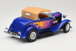Ford Roadster Street Rod Blau with Fire Road Signature 1:18 92249 Metall — Bild 3 von 8
