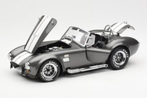 Ford Shelby Cobra 427 S/C Grau Metallic Mit Weißen Streifen Kyosho 1:18 08045GRW Metall — Bild 2 von 8
