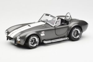 Ford Shelby Cobra 427 S/C Grau Metallic Mit Weißen Streifen Kyosho 1:18 08045GRW Metall