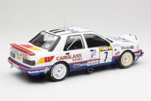 Ford Sierra RS Cosworth 4x4 #7 F. Delecour / D. Grataloup Rally Monte Carlo 1992 MCG 1:18 MCG18356R Metall — Bild 2 von 6