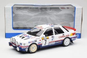 Ford Sierra RS Cosworth 4x4 #7 F. Delecour / D. Grataloup Rally Monte Carlo 1992 MCG 1:18 MCG18356R Metall — Bild 6 von 6