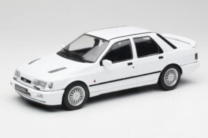Ford Sierra RS Cosworth 4x4 Weiß MCG 1:18 MCG18353 Metall