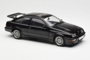 Ford Sierra RS Cosworth Schwarz AUTOart 1:18 72861 Metall — Bild 6 von 8