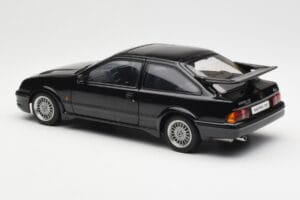 Ford Sierra RS Cosworth Schwarz AUTOart 1:18 72861 Metall — Bild 7 von 8