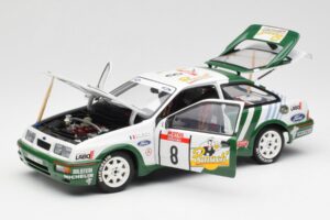 Ford Sierra RS Cosworth #8 D. Auriol / B. Occelli Rally Tour de Corse 1988 AUTOart 1:18 88812 Metall — Bild 2 von 8