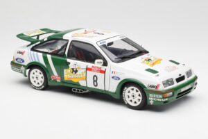 Ford Sierra RS Cosworth #8 D. Auriol / B. Occelli Rally Tour de Corse 1988 AUTOart 1:18 88812 Metall — Bild 6 von 8