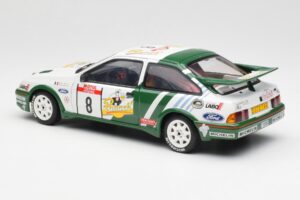 Ford Sierra RS Cosworth #8 D. Auriol / B. Occelli Rally Tour de Corse 1988 AUTOart 1:18 88812 Metall — Bild 7 von 8
